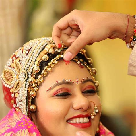 Sindoor A Belief Of An Indian Married Woman Sanskriti Hinduism