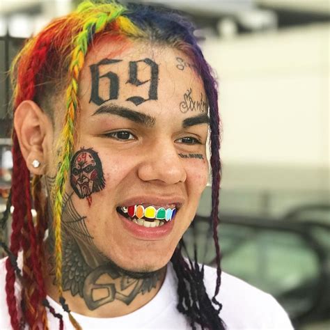 6ix9ine hairstyle men s hairstyles rapper costume hair styles white rapper