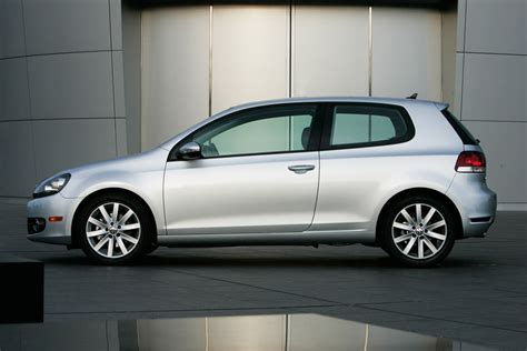 There is very little wrong with the 2013 volkswagen golf wagon tdi to the point where my husband and i agreed that. 2013 Volkswagen Golf TDI Review | Best Car Site for Women ...