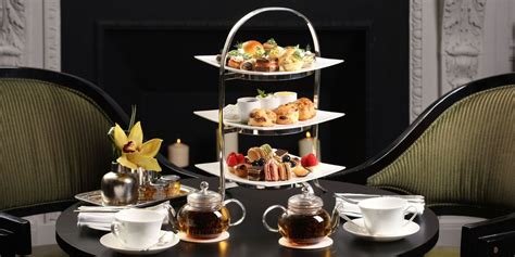 A high tea, in comparison, needed to feed the family. Best High Tea NYC - Top 7 Tea Rooms for Afternoon Tea in ...