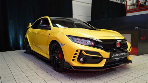 The civic si has only one option, everything else is standard. ยลโฉม Honda Civic Type R 2021 Limited Edition ผลิตแค่ 600 ...