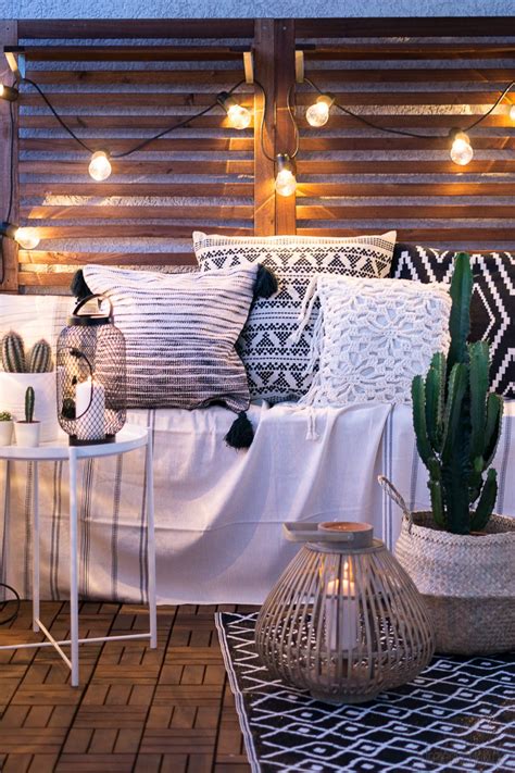 Maybe you would like to learn more about one of these? 3 Deko-Tipps für den Balkon: So einfach geht der Boho-Look ...