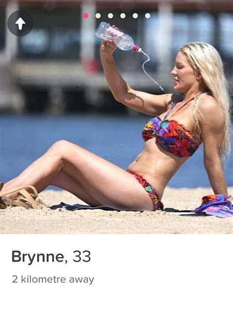 Brynne Edelsten Squirts Water On Her Bikini Clad Bust In Raunchy Tinder