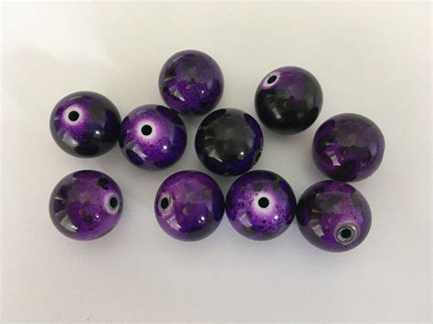 10 Purple Beads With Black Markings 15mm Beadzone