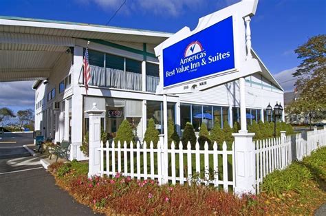 Americas Best Value Inn And Suites Hyanniscape Cod 2019 Room Prices