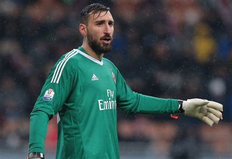 Antonio donnarumma, brother of nxgn winner gianluigi, has revealed in an exclusive interview with goal how his sibling only ever wanted to follow him to ac milan. Milan, Antonio Donnarumma: da 'parassita' a uomo derby