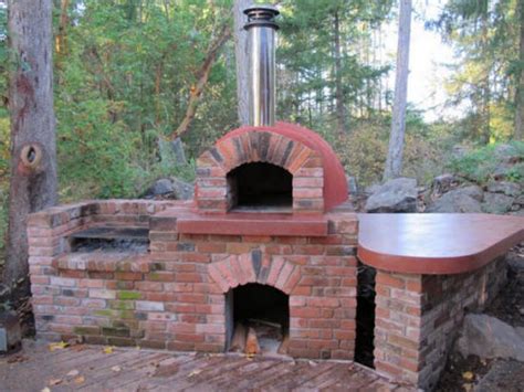 You're equipped with everything needed to fire up the good life with our signature flameroll™. Victoria Outdoor Kitchen, Wood-fired Oven, Hearth Grill ...