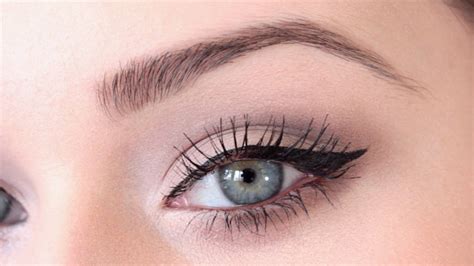 25 Inspiration Best Makeup For Blue Eyes