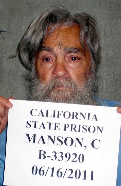 Charles Manson Líder De Culto Foi Um Dos Mais Conhecidos Assassinos