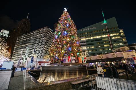 Check spelling or type a new query. Detroit's tree lighting: Time, street closures, ice ...