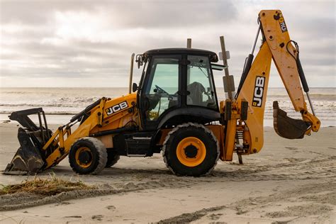 Advantages Of A Backhoe Loader Machinery Planet Machinery Planet