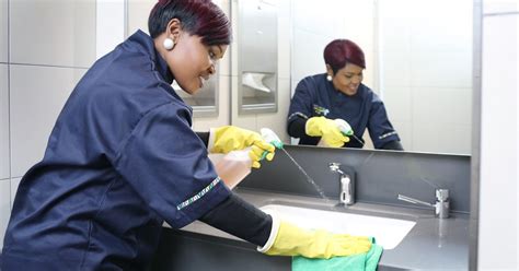 Various Cleaner Jobs Available In Canada Apply Now Holarns