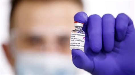 Die sicherheit sowie die wirksamkeit des neuen arzneimittels in der repräsentativen patientengruppe zu demonstrieren die. AstraZeneca-Impfung: Tod einer Krankenschwester bestätigt ...
