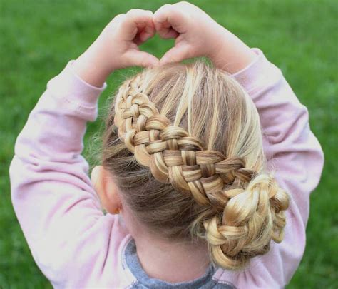 13 Natural Hairstyles For Kids With Long Or Short Hair