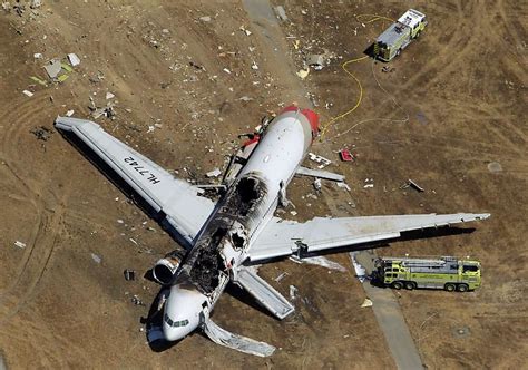 Boeing 777 Crashes At San Francisco International Airport Viet Thuc