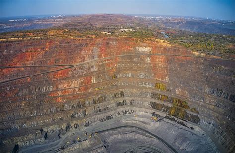 The Top 10 Biggest Gold Mines In The World Abc Dust