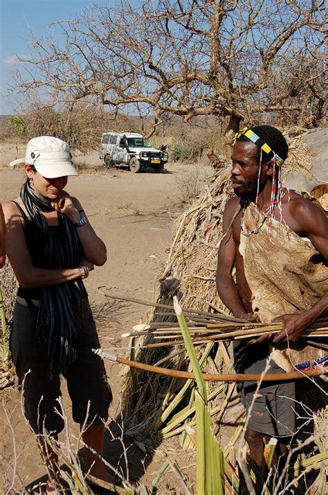 Nomadic Hunter Gatherers Show That Cooperation Is Flexible Not Fixed
