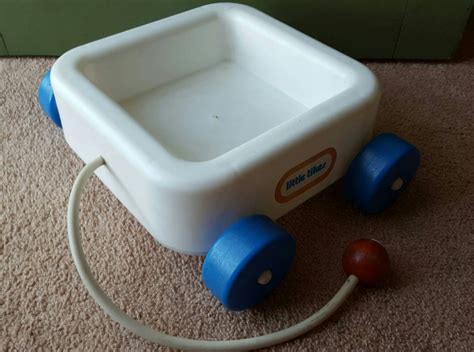 Vintage 1980s Little Tikes Wagon With Wooden Pull Knob