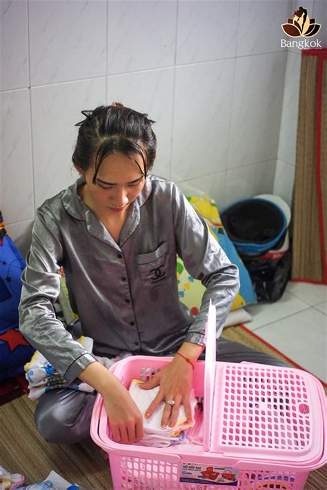 Vietnamese Transgender Man Gives Birth To A Baby Girl