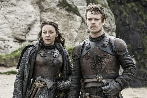 Gemma Whelan Says Sex Scenes On Game Of Thrones Were A Frenzied Mess