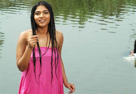 Malayalam Filim Stars Hot Actress Muktha