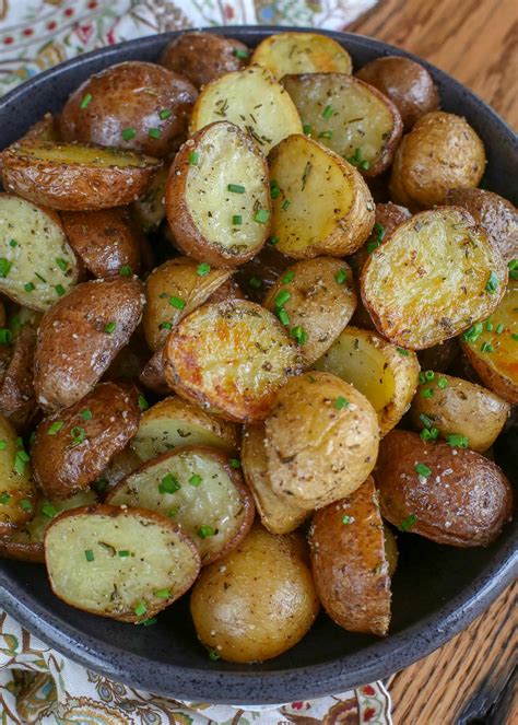 Rosemary Roasted Potatoes | barefeetinthekitchen.com