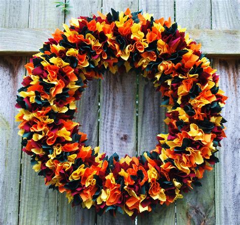 20 Inviting Handmade Autumn Wreath Designs For Your Home