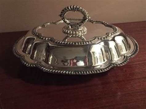 Sheffield Silverplate Covered Serving Bowl Dish With Removable Handle