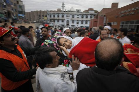 Photos Of The Day Pakistan And Elsewhere The New York Times