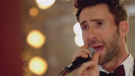 Video Maroon 5 Crash Weddings In New Music Video Abc News