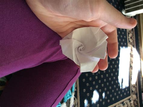 Fold An Origami Rose 16 Steps Instructables