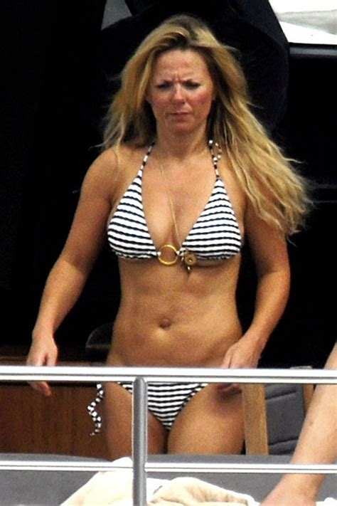 Geri Halliwell Exposing Her Nice Big Tits And Pussy And Posing In Bikini Paparaz Porn Pictures
