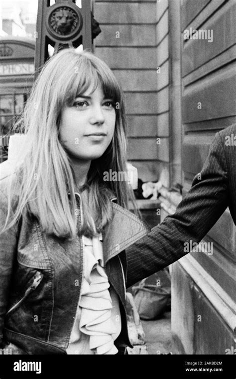 Jenny Boyd Beatles Black And White Stock Photos And Images Alamy