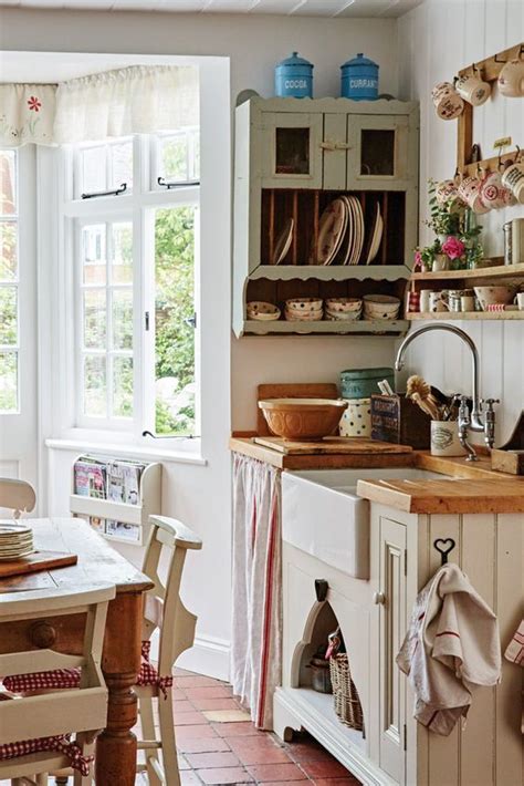 15 Best English Country Kitchen Decor Ideas