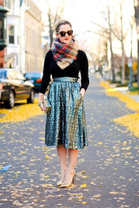 Sequin Skirts Best Street Style Looks Fashiongum Com Street Style