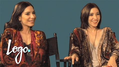 Lisa And Jessica Origliasso From The Veronicas Talk Favorite Twins Youtube
