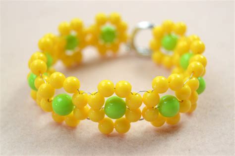 Yellow Flower Acrylic Beaded Bracelet Beaded Braclets Beaded Bracelets