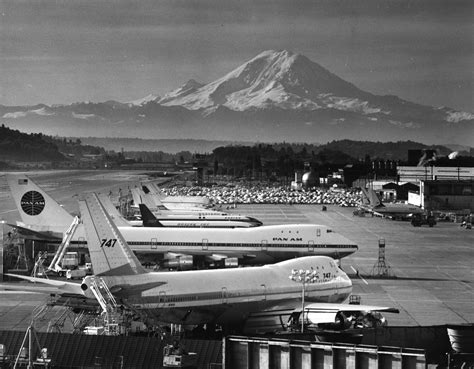 Boeing 747 Legacy Carried On Through Tourist Attractions | AirlineGeeks.com