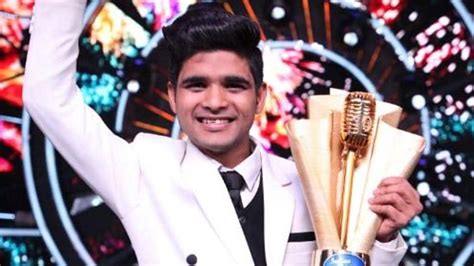 Indian Idol 10 Salman Ali Lifts The Trophy Ankush Bhardwaj And