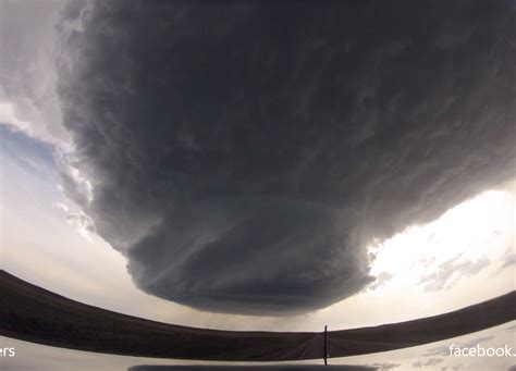 Supercell Mothership Storm Cloud Forming Business Insider