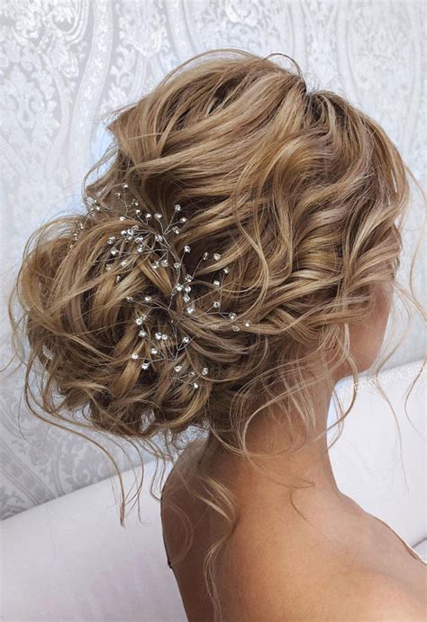 44 messy updo hairstyles the most romantic updo to get an elegant look
