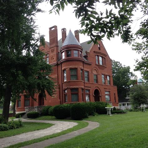 Howard Steamboat Museum Jeffersonville Indiana Top Brunch Spots