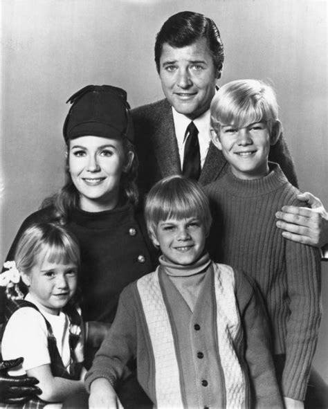 Eileen baral is the brightest child actress you have seen according to the director of wagon the brilliant eileen baral was born in philadelphia, pennsylvania in 1955, where she was raised by her. Pictures of Eileen Baral