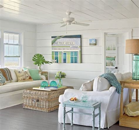 Small Cozy Beach Cottage Style Living Room Interior Design Decor Ideas