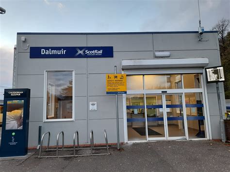 Dalmuir Train Station