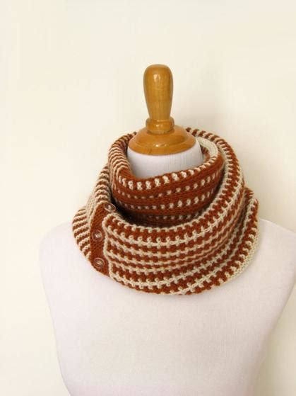Geometric Illusion Cowl Knitting Patterns And Crochet Patterns From