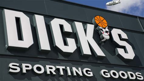 Ceo Of Dicks Sporting Goods Announces His Chain Will No Longer Sell Assault Style Weapons