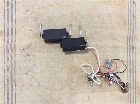 Pb bass prewired wiring harness kit 2 pots u0026 1 jack u0026 2. Emg Pj Bass Pickup Wiring