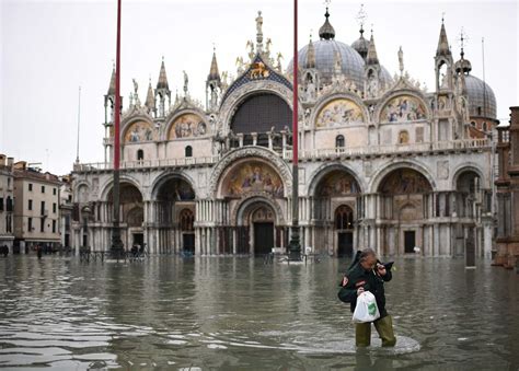 Acqua Alta A Venezia Altro Che Cambiamenti Climatici Le Cause Sono
