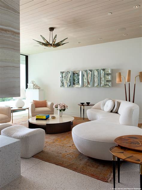 Beautiful Living Room Design By Marmol Radziner
